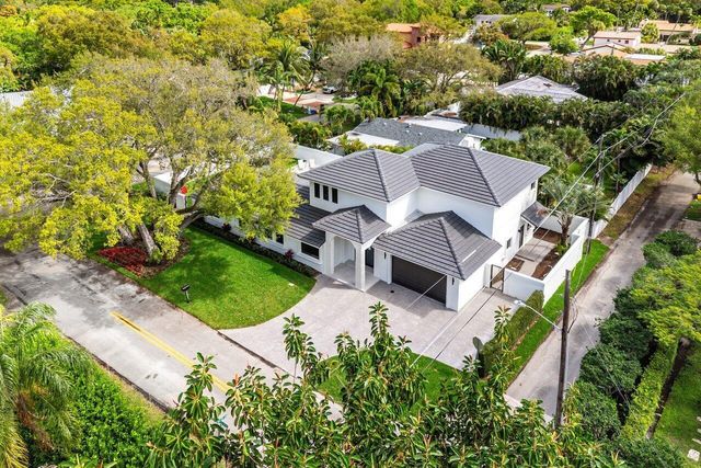 2050 Isabel Oeste Road, Boca Raton, FL 33486
