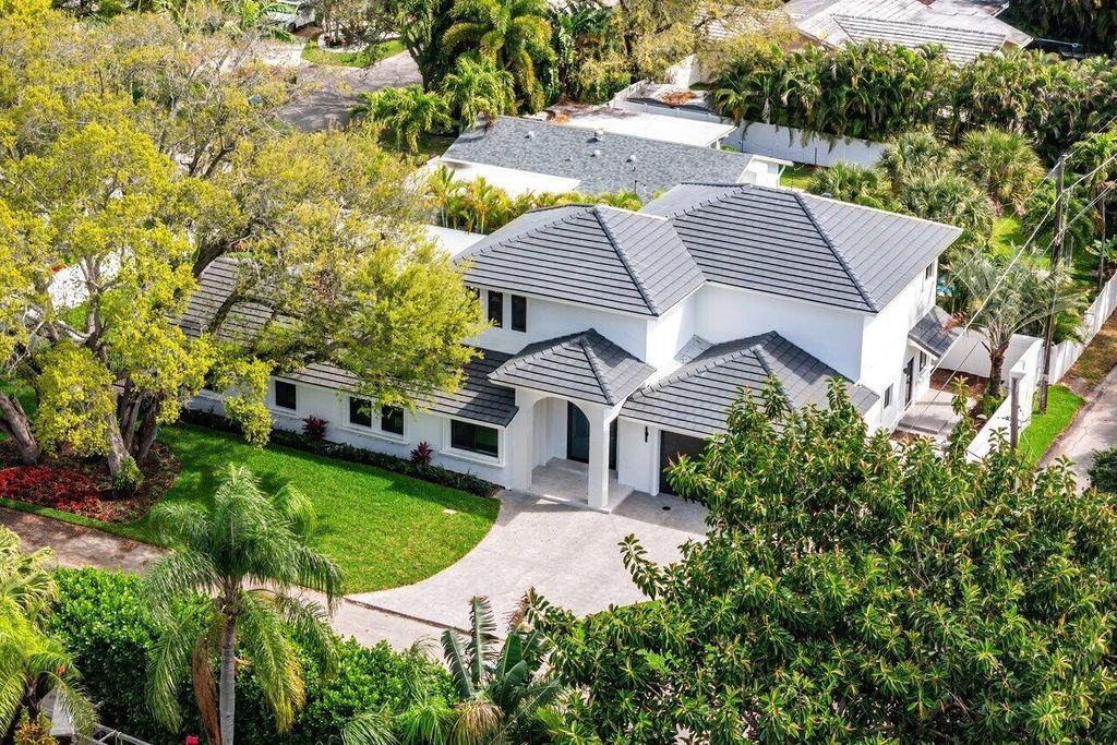 2050 Isabel Oeste Road, Boca Raton, FL 33486