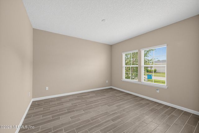 911 COLON Lane, Jacksonville, FL 32218