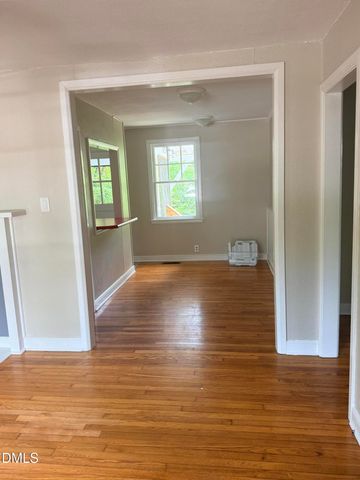 502 Frank Street, Raleigh, NC 27604