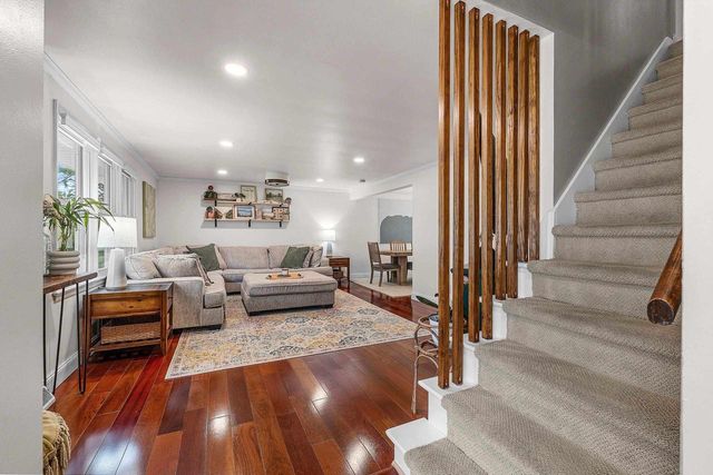 544 HILLTOP DRIVE, Green Bay, WI 54301