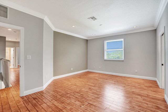 850 SW 11th Court 850, Fort Lauderdale, FL 33315