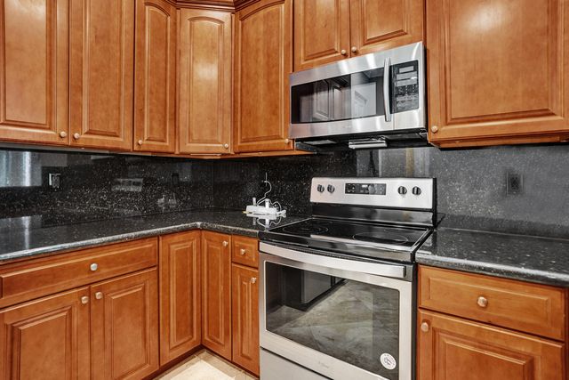 850 SW 11th Court 850, Fort Lauderdale, FL 33315