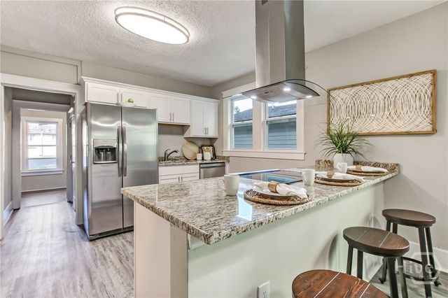513 E 36th Street, Savannah, GA 31401