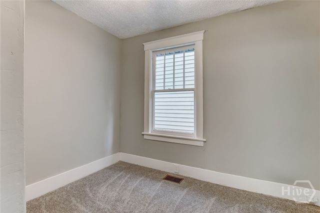 513 E 36th Street, Savannah, GA 31401