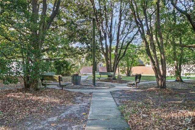 513 E 36th Street, Savannah, GA 31401