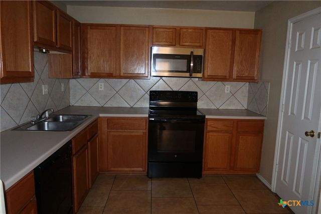 5008 John David Drive, Killeen, TX 76549