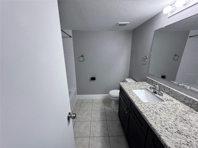 1916 LAKE ATRIUMS CIRCLE 33, Orlando, FL 32839