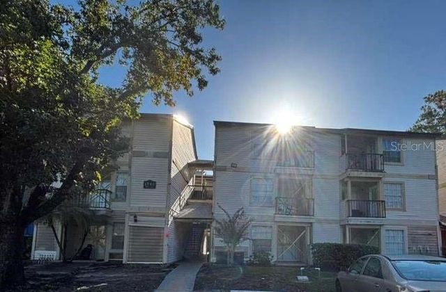 1916 LAKE ATRIUMS CIRCLE 33, Orlando, FL 32839