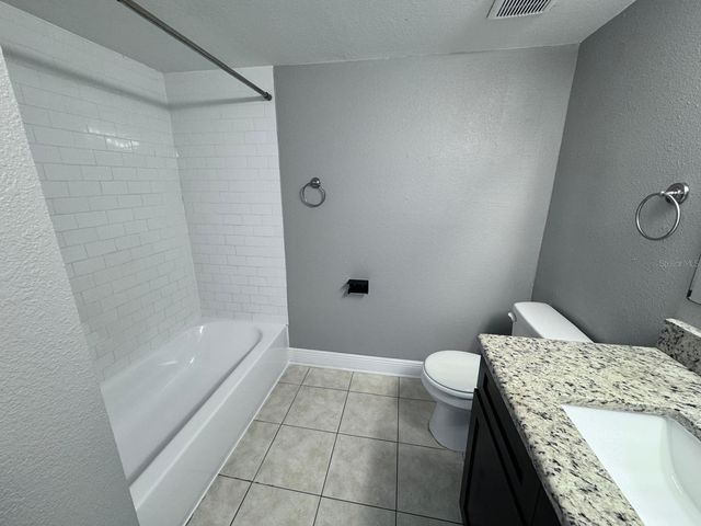 1916 LAKE ATRIUMS CIRCLE 33, Orlando, FL 32839