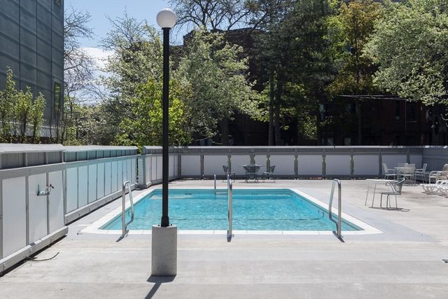 19 Winchester St 711, Brookline, MA 02446