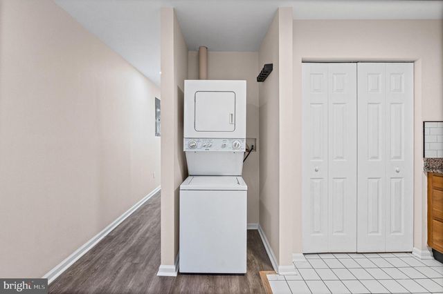 2217 LINDEN AVE, Baltimore, MD 21217