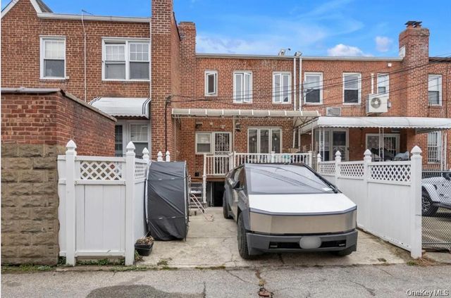 6906 Fresh Meadow Lane, Fresh Meadows, NY 11365