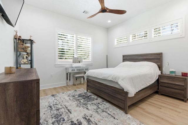 19918 Live Oak Bend, Magnolia, TX 77355