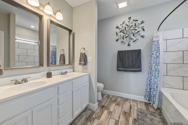 33835 Perkins Crossing Rd, Walker, LA 70785