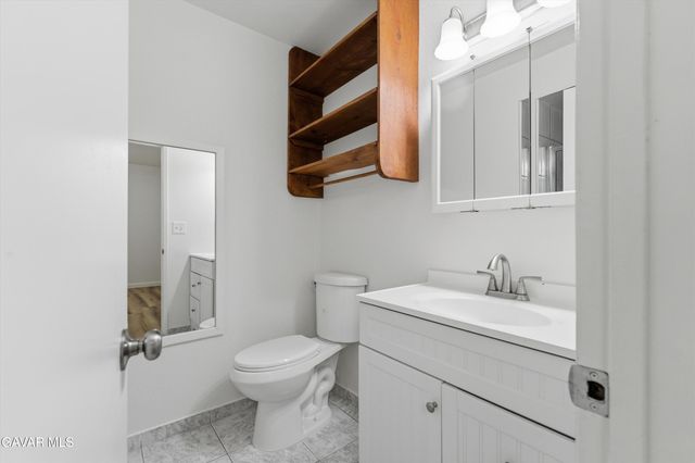 351 E Avenue J13, Lancaster, CA 93535