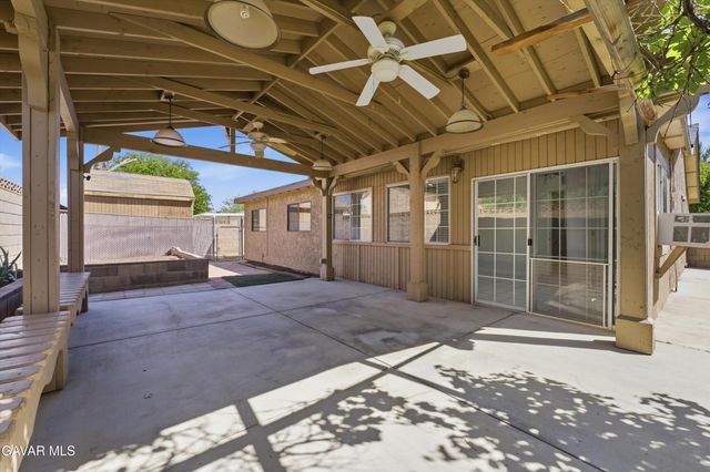 351 E Avenue J13, Lancaster, CA 93535