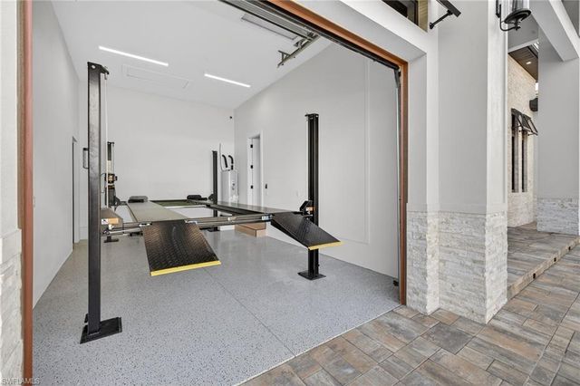 2824 SW 35th ST, Cape Coral, FL 33914