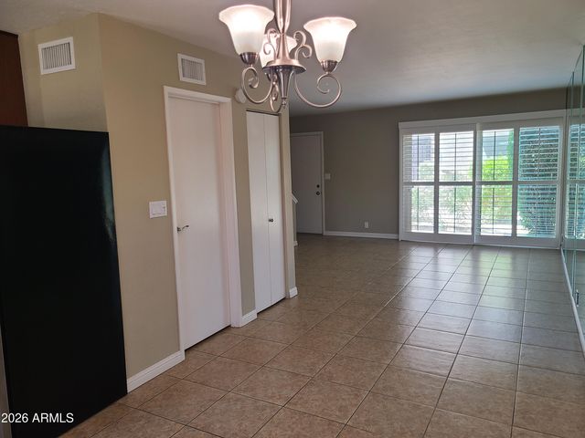 4600 N 68TH Street 366, Scottsdale, AZ 85251