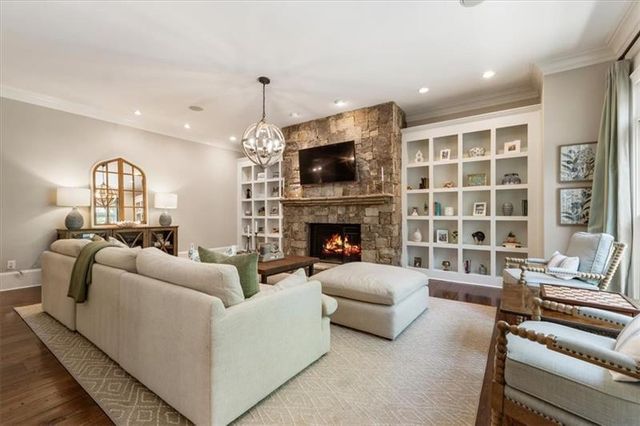 921 Ponce De Leon Place NE, Atlanta, GA 30306