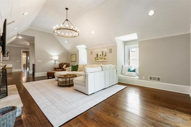921 Ponce De Leon Place NE, Atlanta, GA 30306