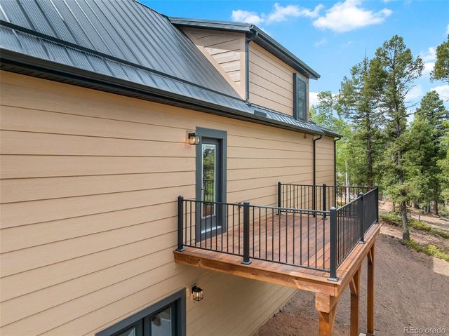 15 Juniper Circle, Florissant, CO 80816