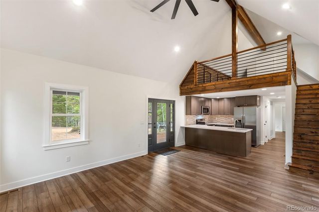 15 Juniper Circle, Florissant, CO 80816