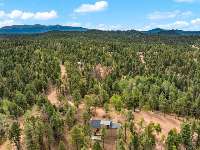 15 Juniper Circle, Florissant, CO 80816