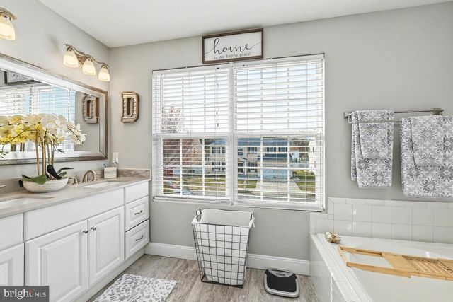212 SPRINGFIELD AVE, Egg Harbor Township, NJ 08234