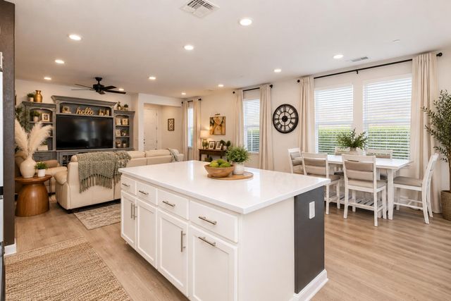 619 Tower Ct, Lincoln, CA 95648
