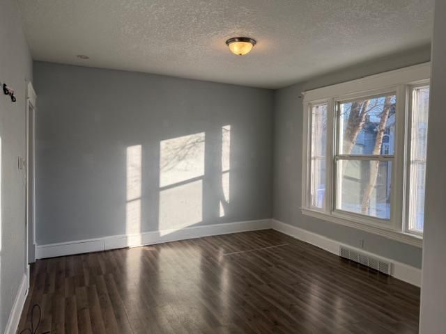 468 Bellows Street, Saint Paul, MN 55107