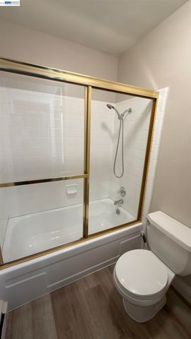 1327 Webster St B105, Alameda, CA 94501