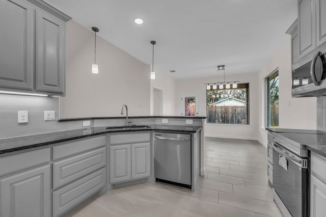 603 Madison Street, Cleburne, TX 76033