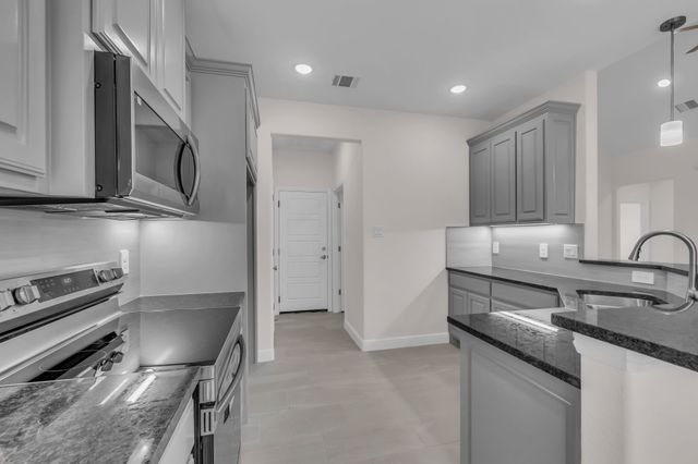 603 Madison Street, Cleburne, TX 76033