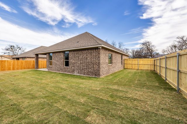 603 Madison Street, Cleburne, TX 76033