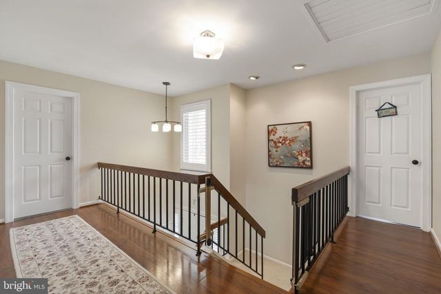 862 VILLAGE CIR, Blue Bell, PA 19422