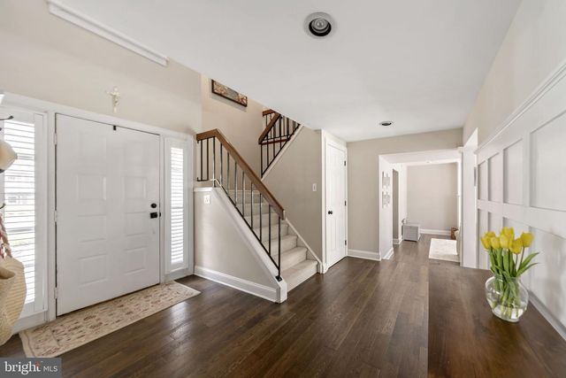 862 VILLAGE CIR, Blue Bell, PA 19422