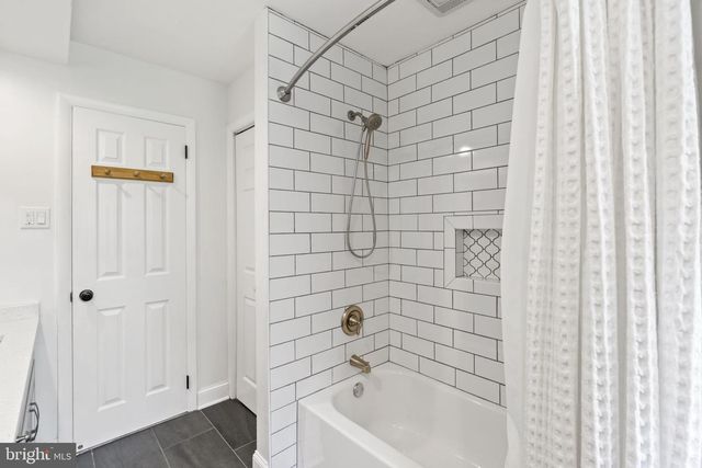 862 VILLAGE CIR, Blue Bell, PA 19422