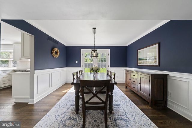 862 VILLAGE CIR, Blue Bell, PA 19422