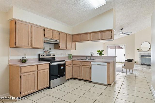 494 FILMORE Drive, Jacksonville, FL 32225