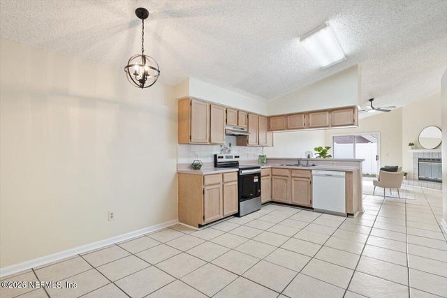 494 FILMORE Drive, Jacksonville, FL 32225