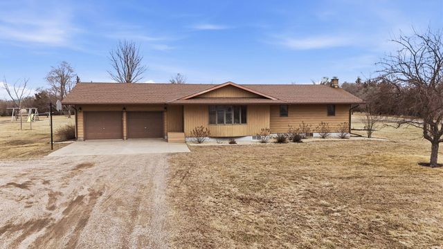 6452 250th Street, Saint Cloud, MN 56301
