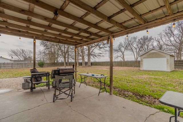 391 Lois Lane, Paragould, AR 72450