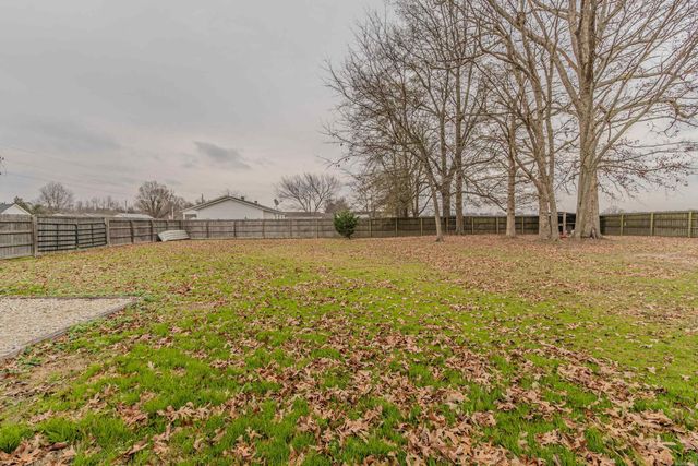 391 Lois Lane, Paragould, AR 72450