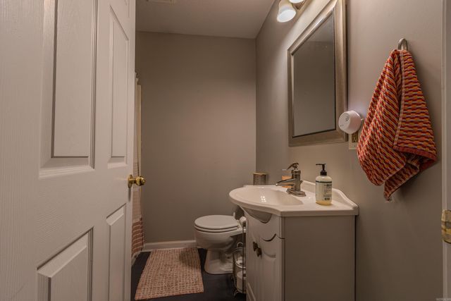 391 Lois Lane, Paragould, AR 72450