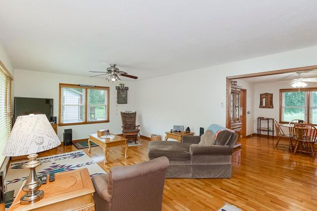 911 Limit Street, Leavenworth, KS 66048