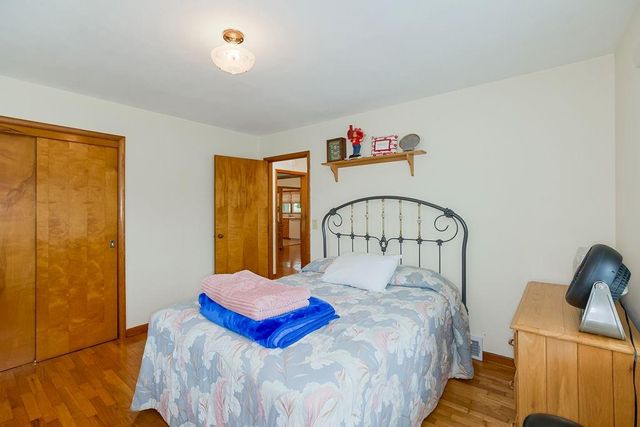 911 Limit Street, Leavenworth, KS 66048