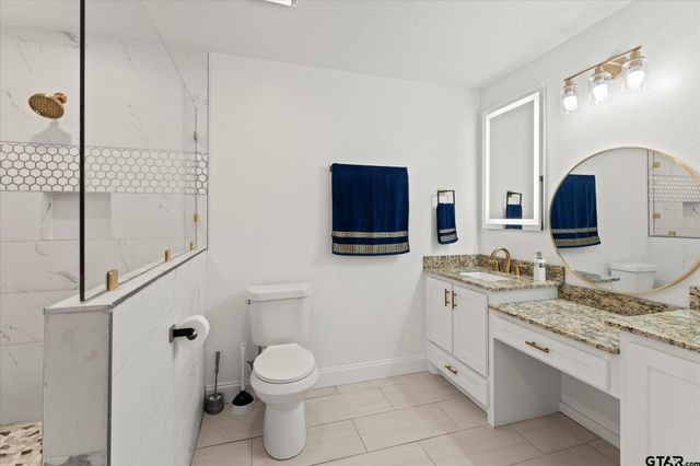 70 Prosperity Dr, Pittsburg, TX 75686