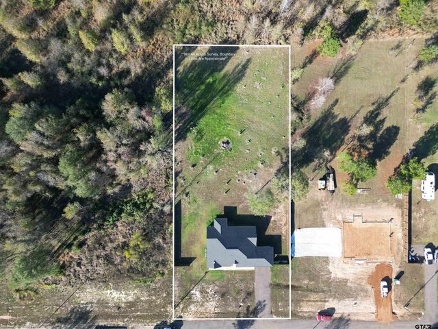 70 Prosperity Dr, Pittsburg, TX 75686