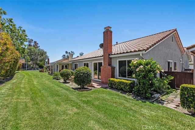 27673 Via Granados, Mission Viejo, CA 92692
